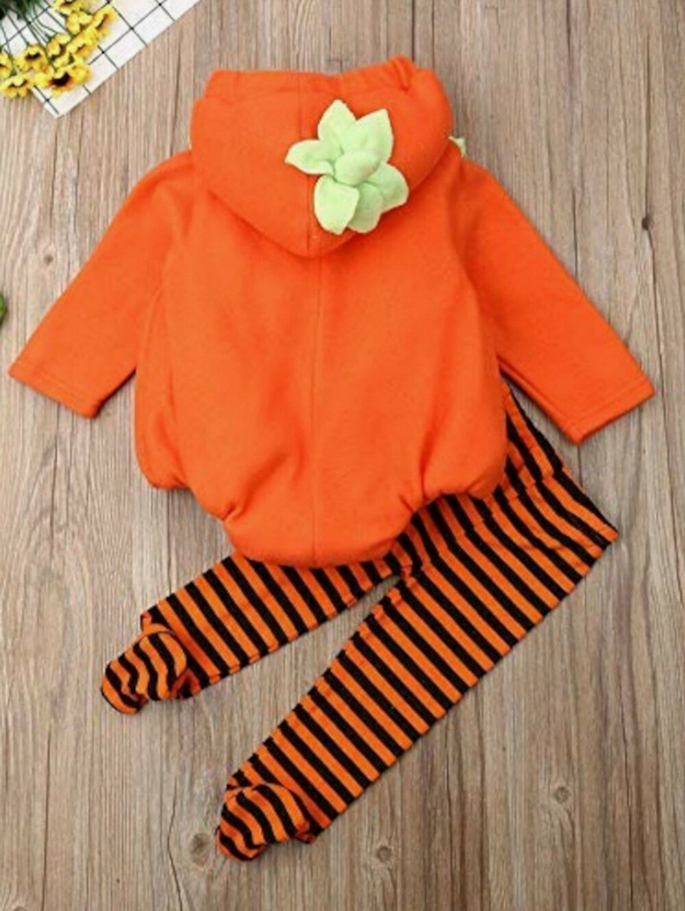 Toddler Halloween Pumpkin Costume Size 12- 18 months - Picture 7 of 7